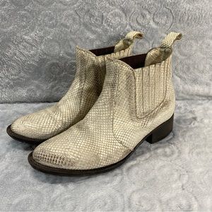 Freebird by Steven Cream Distressed Snakeskin Leather Lasso Boots WM Size 8